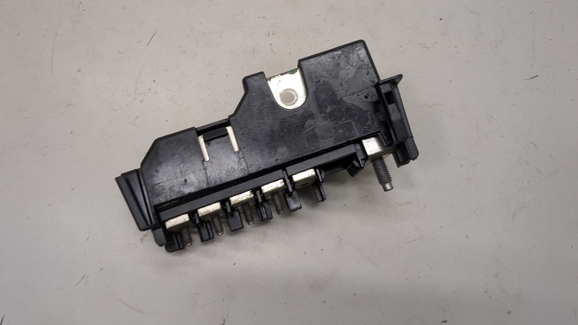 Блок предохранителей