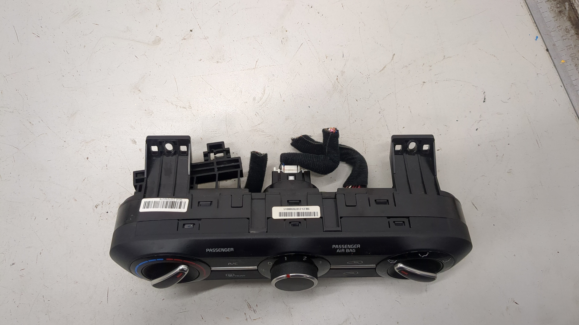 Переключатель отопителя