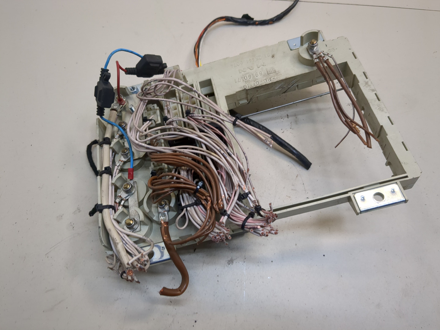 Блок предохранителей