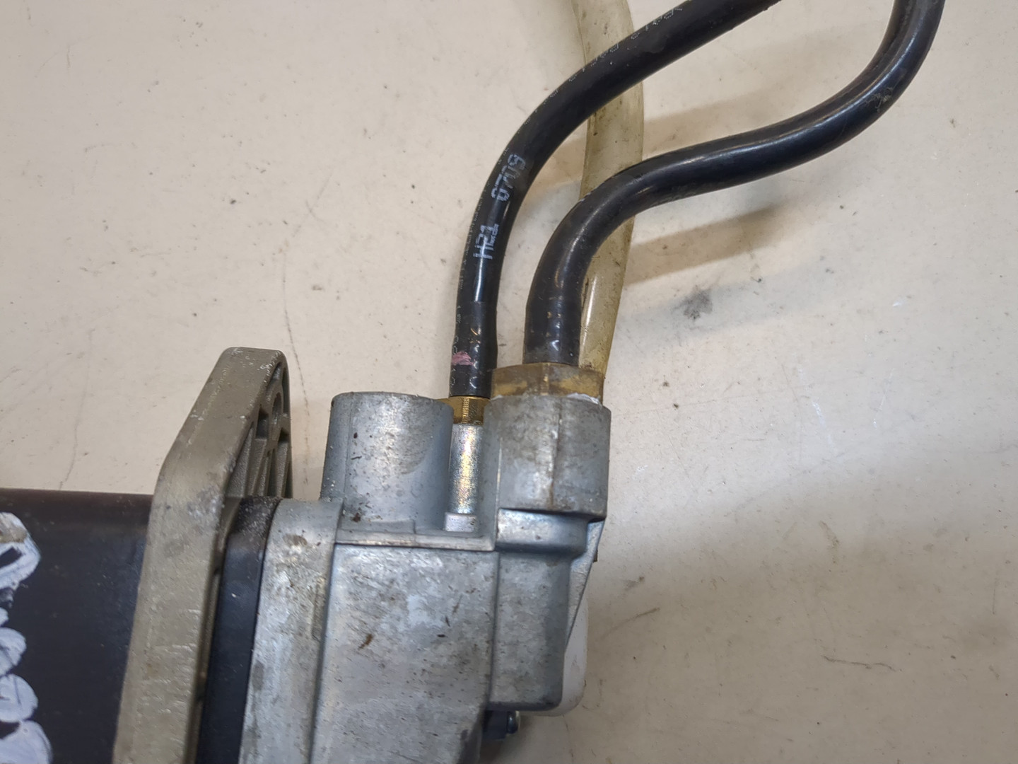 Кран ручного тормоза