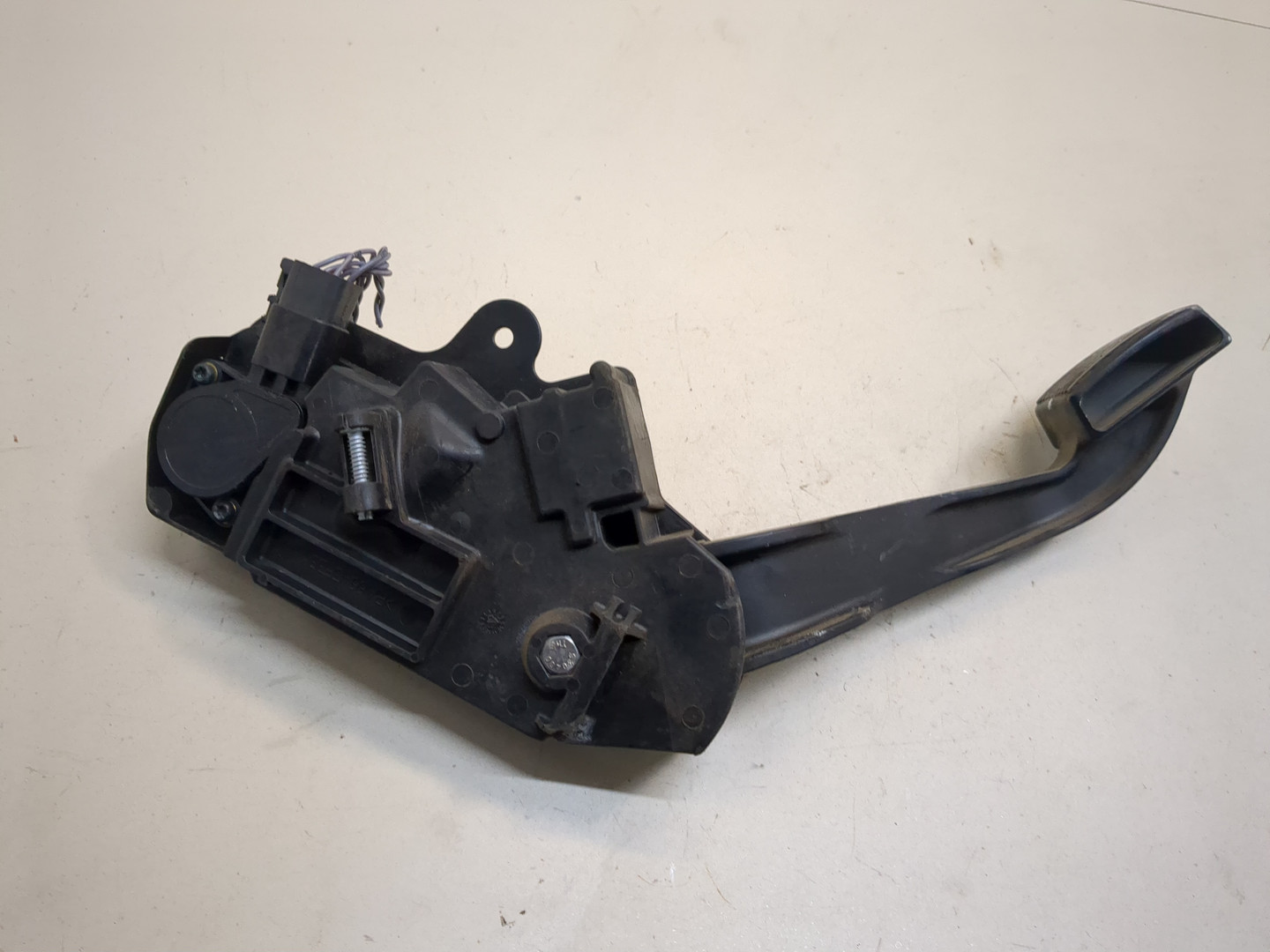 Педаль газа