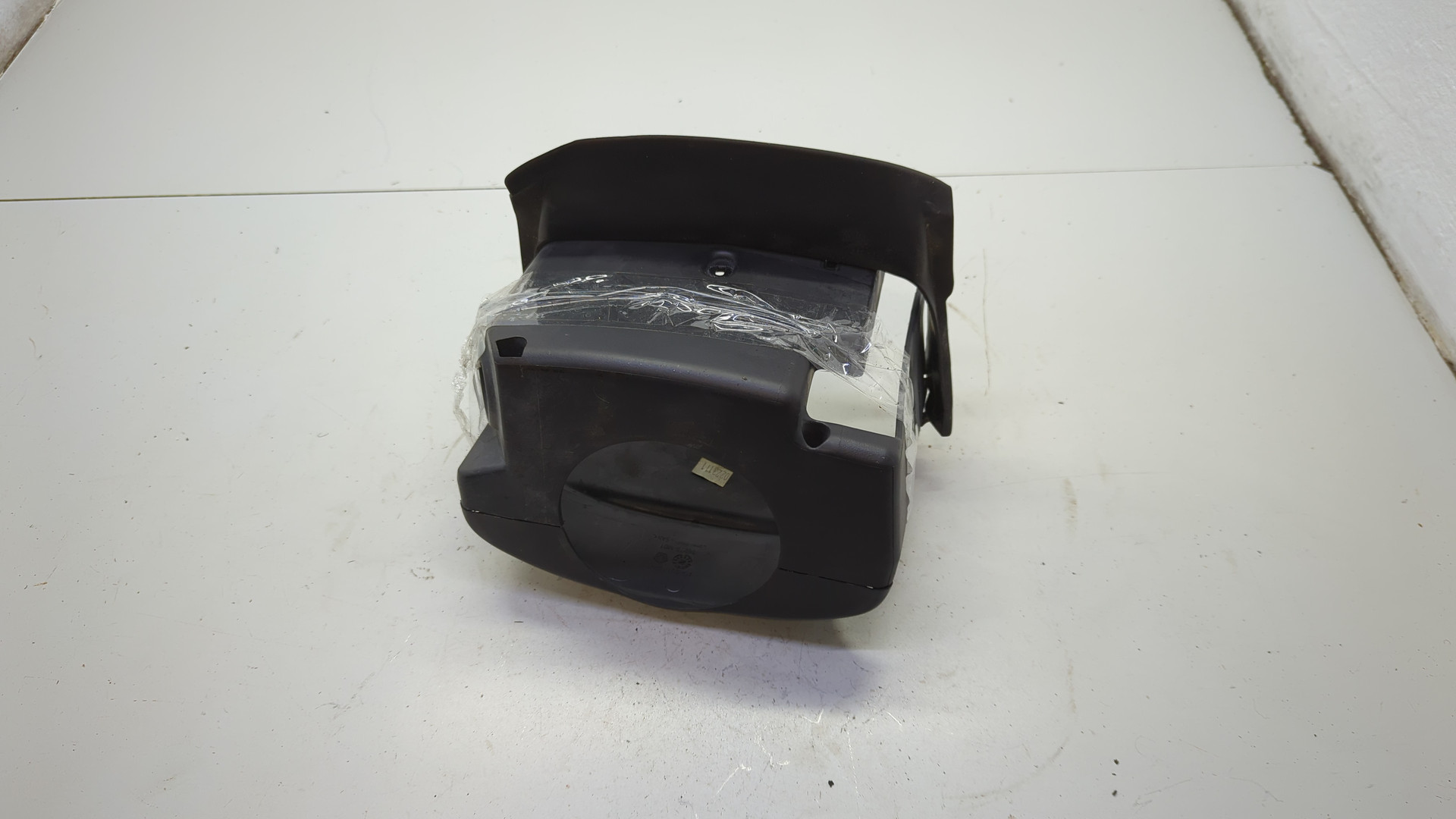 Кожух рулевой колонки