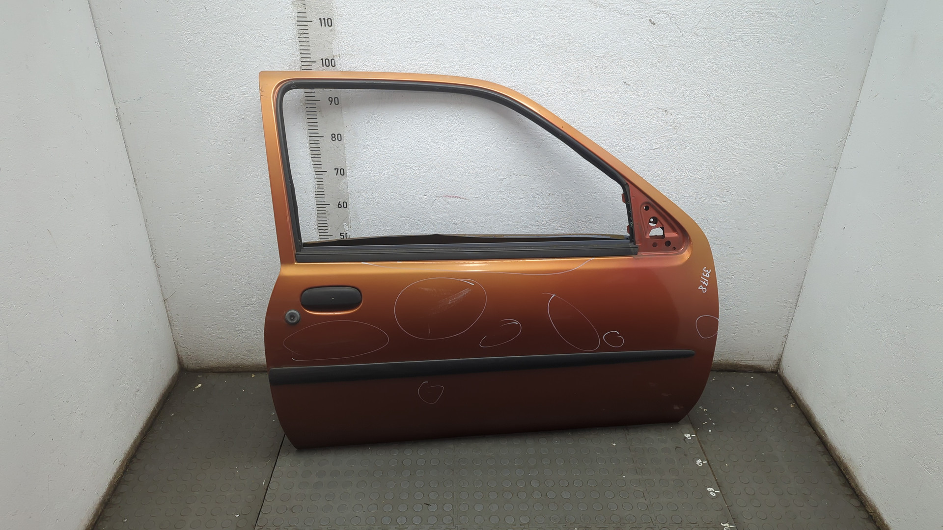 Дверь передняя правая