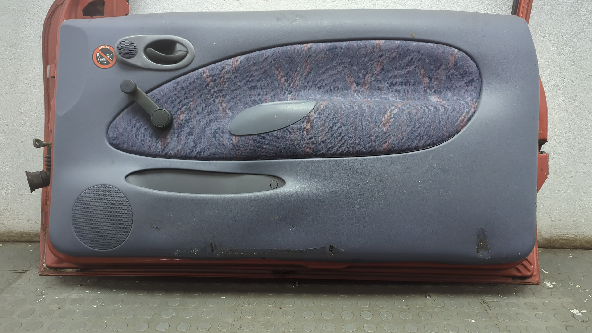 Дверь передняя правая