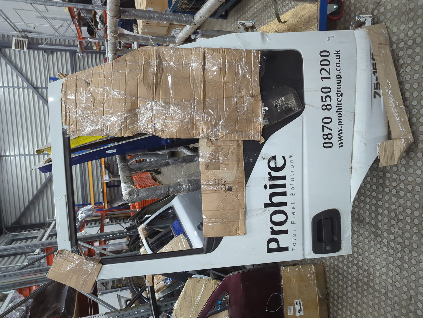 Дверь передняя правая