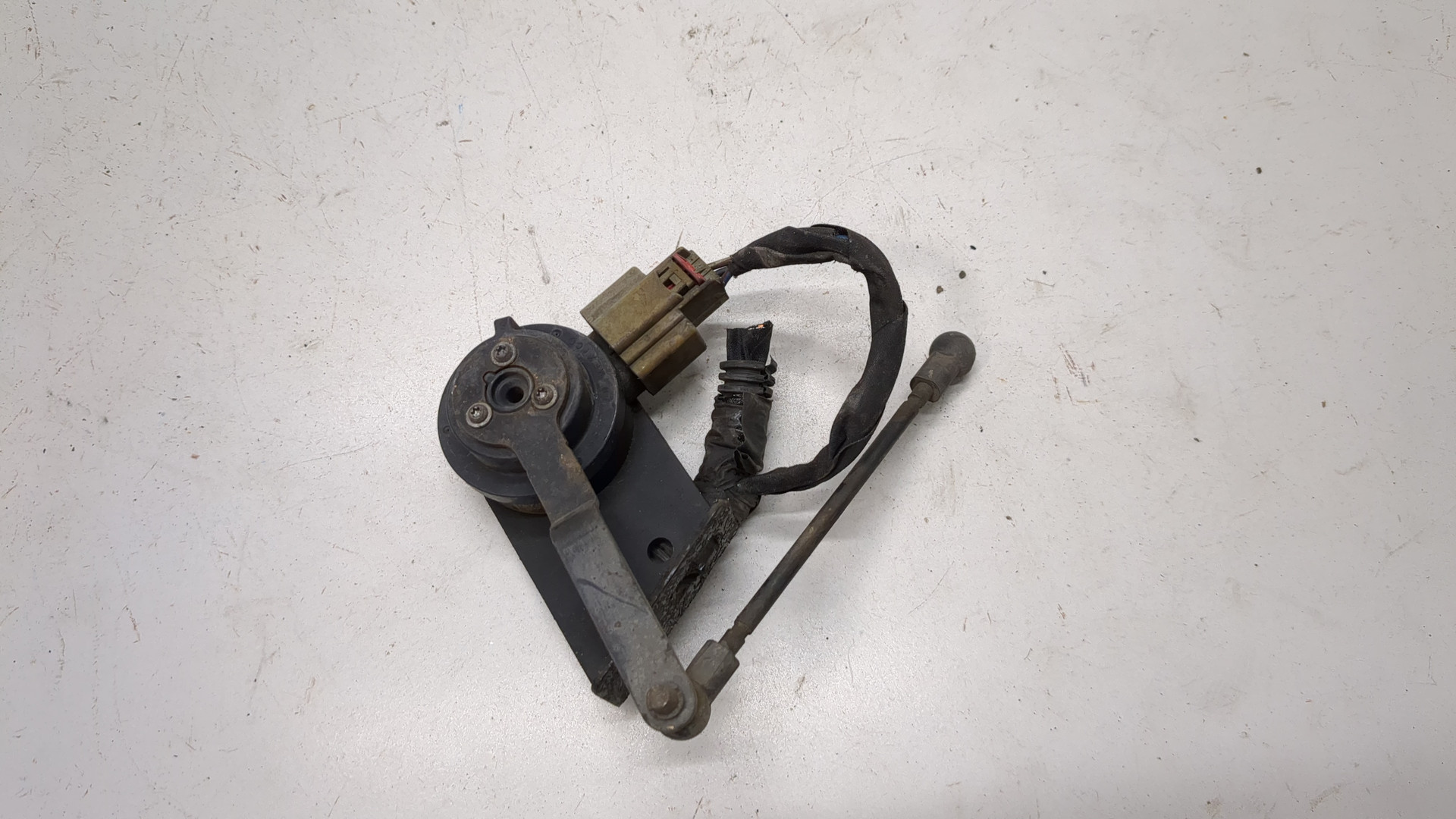 Датчик регулировки дорож. просвета