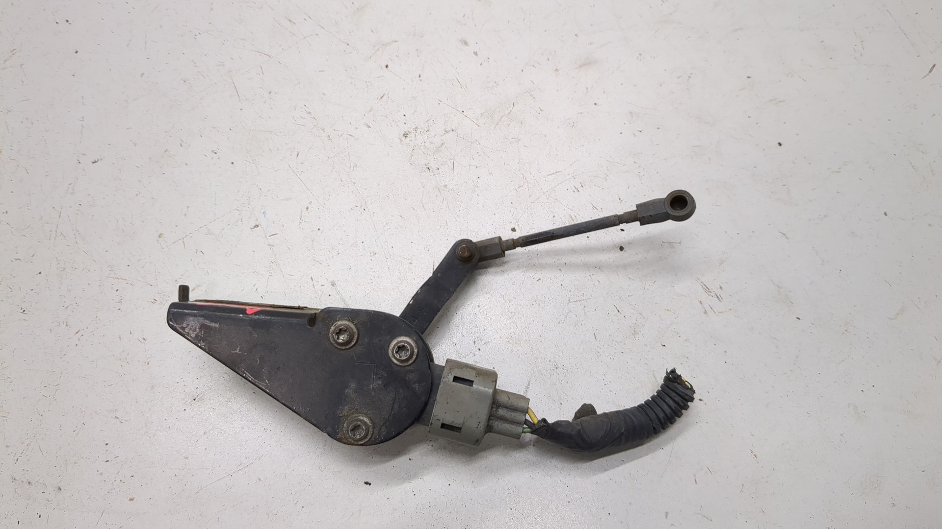 Датчик регулировки дорож. просвета