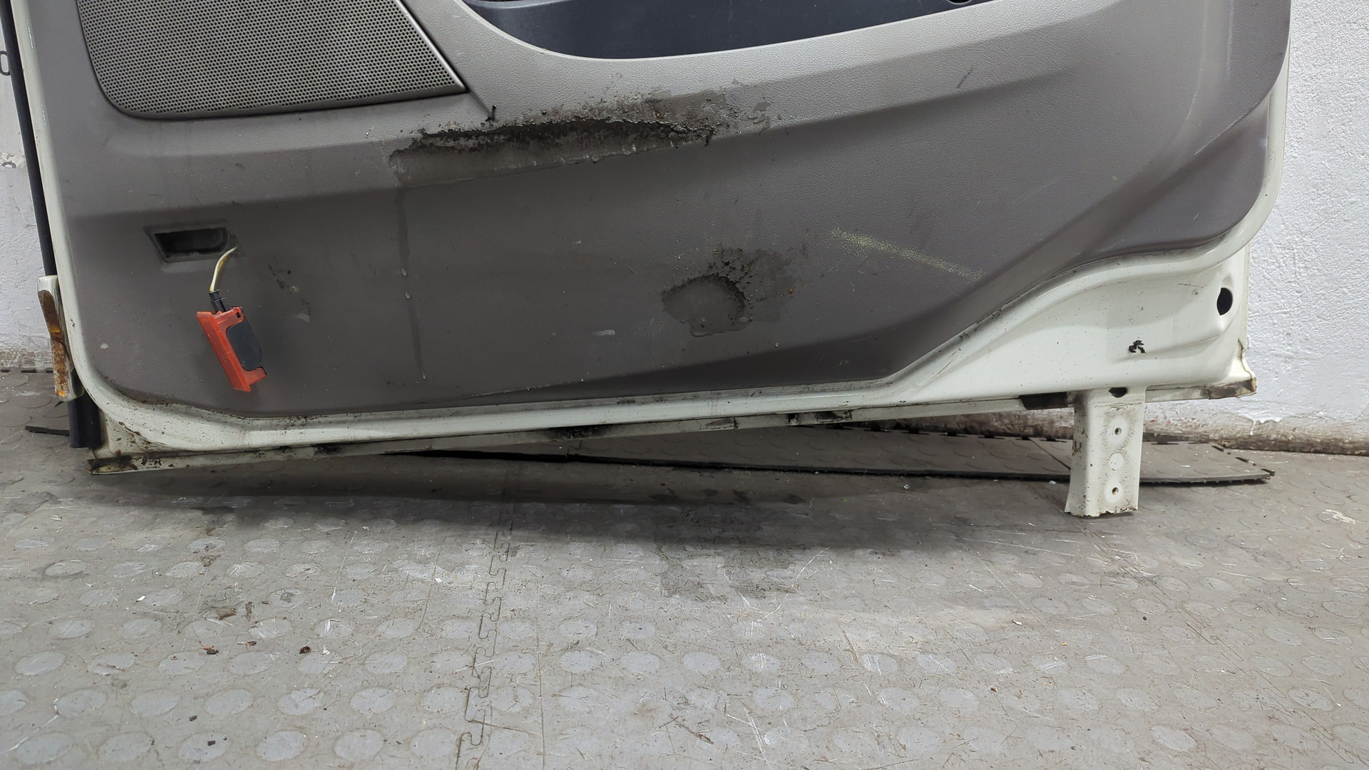 Дверь передняя правая