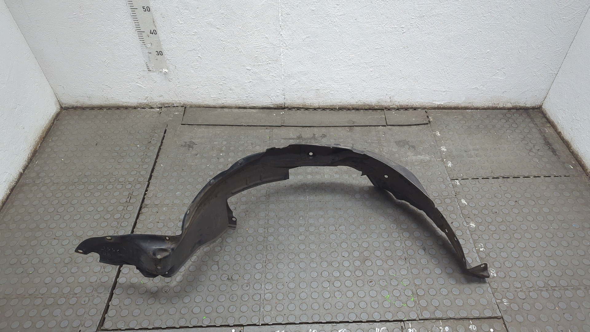 Локер передний левый