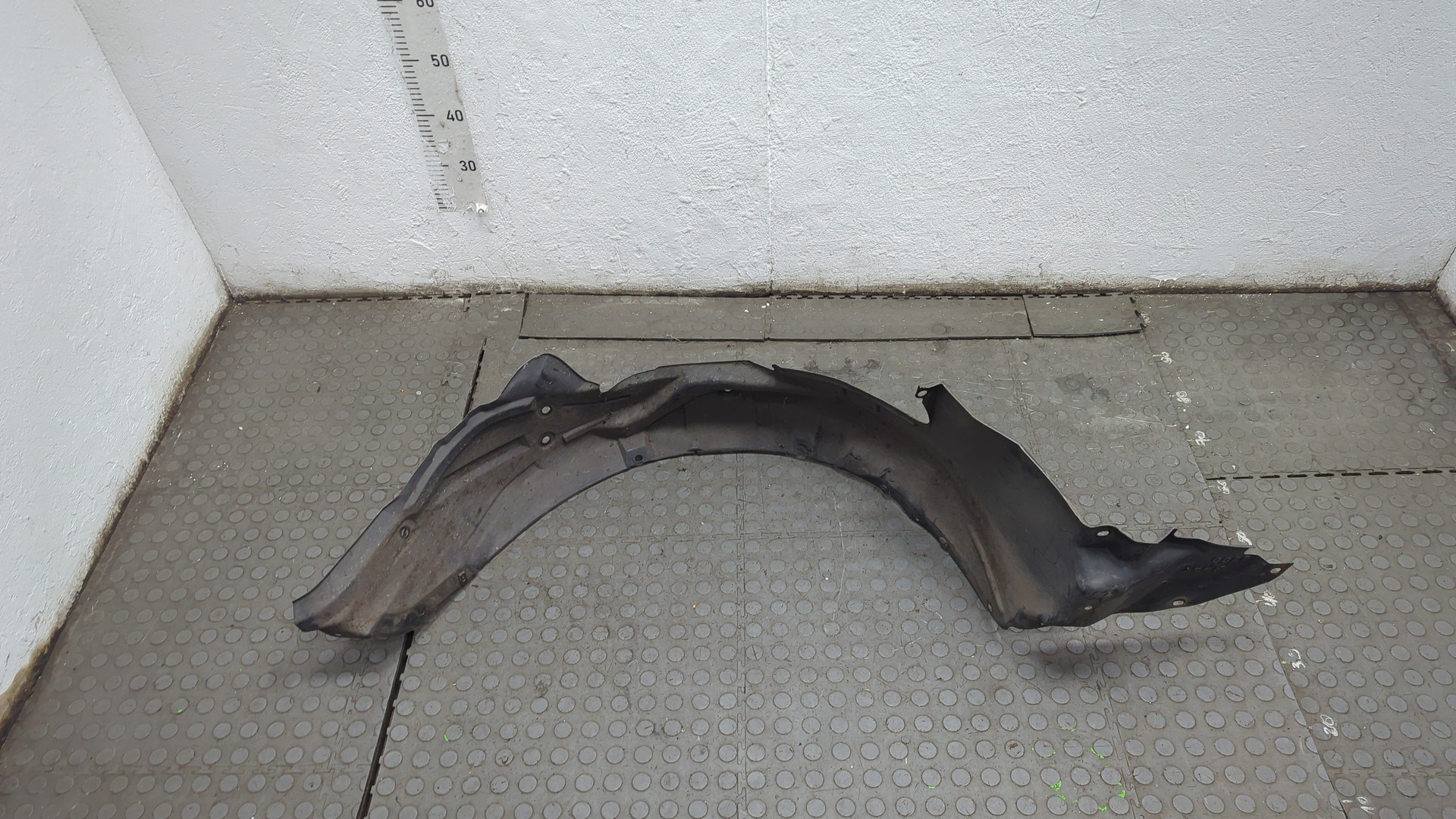 Локер передний левый