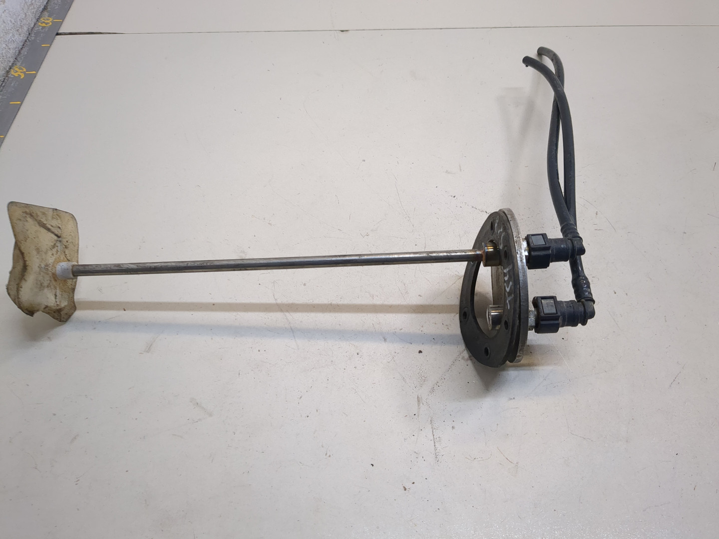 Датчик уровня топлива