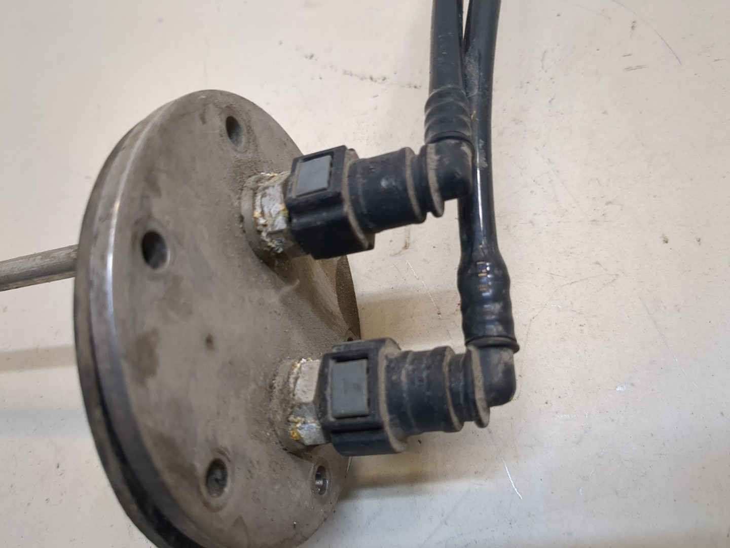 Датчик уровня топлива