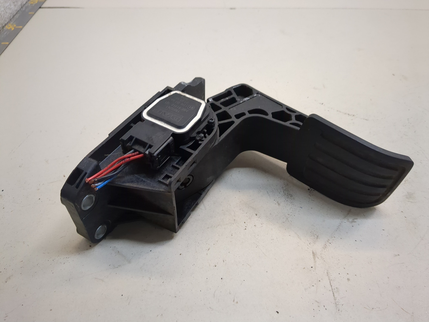 Педаль газа