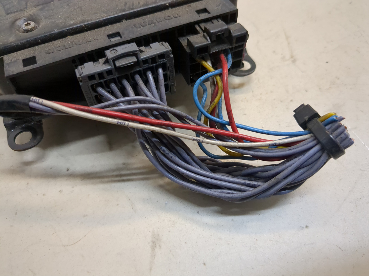 Блок управления ABS