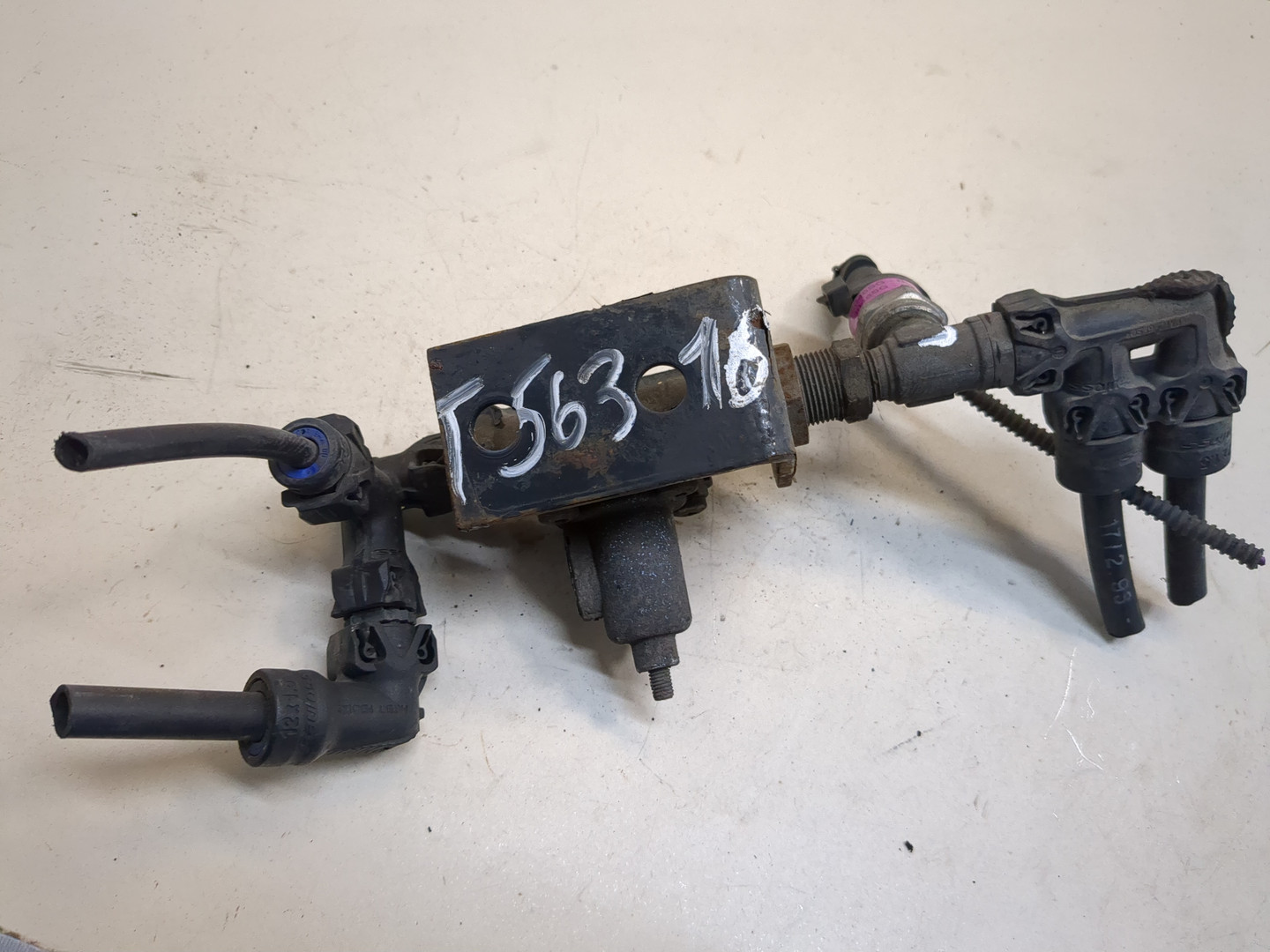 Клапан электромагнитный