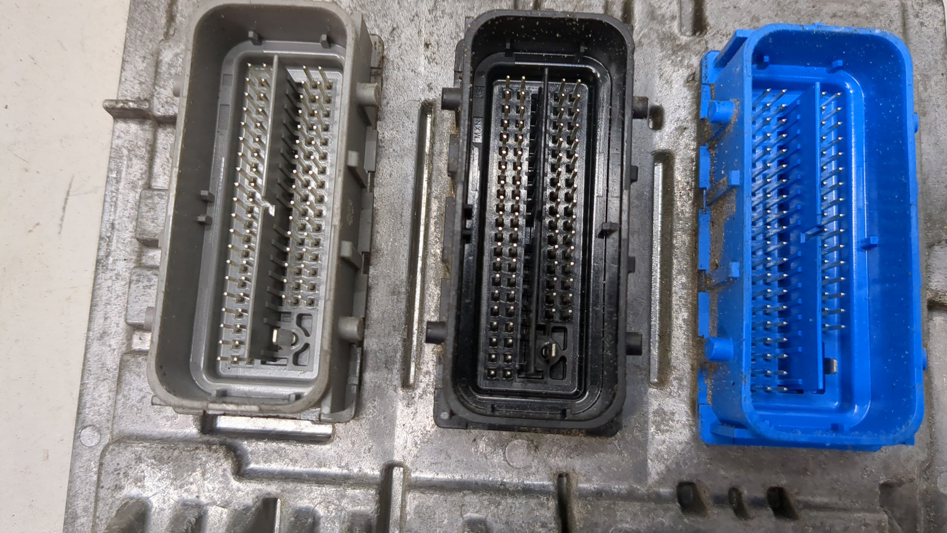 Блок управления двигателем