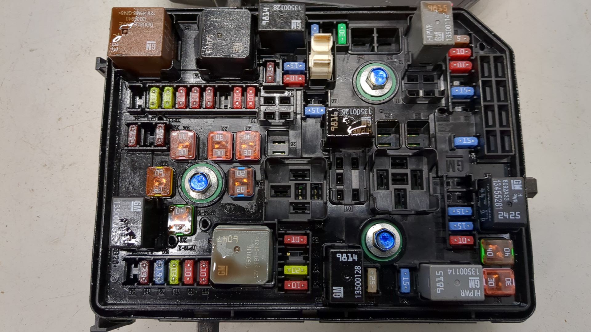 Блок предохранителей