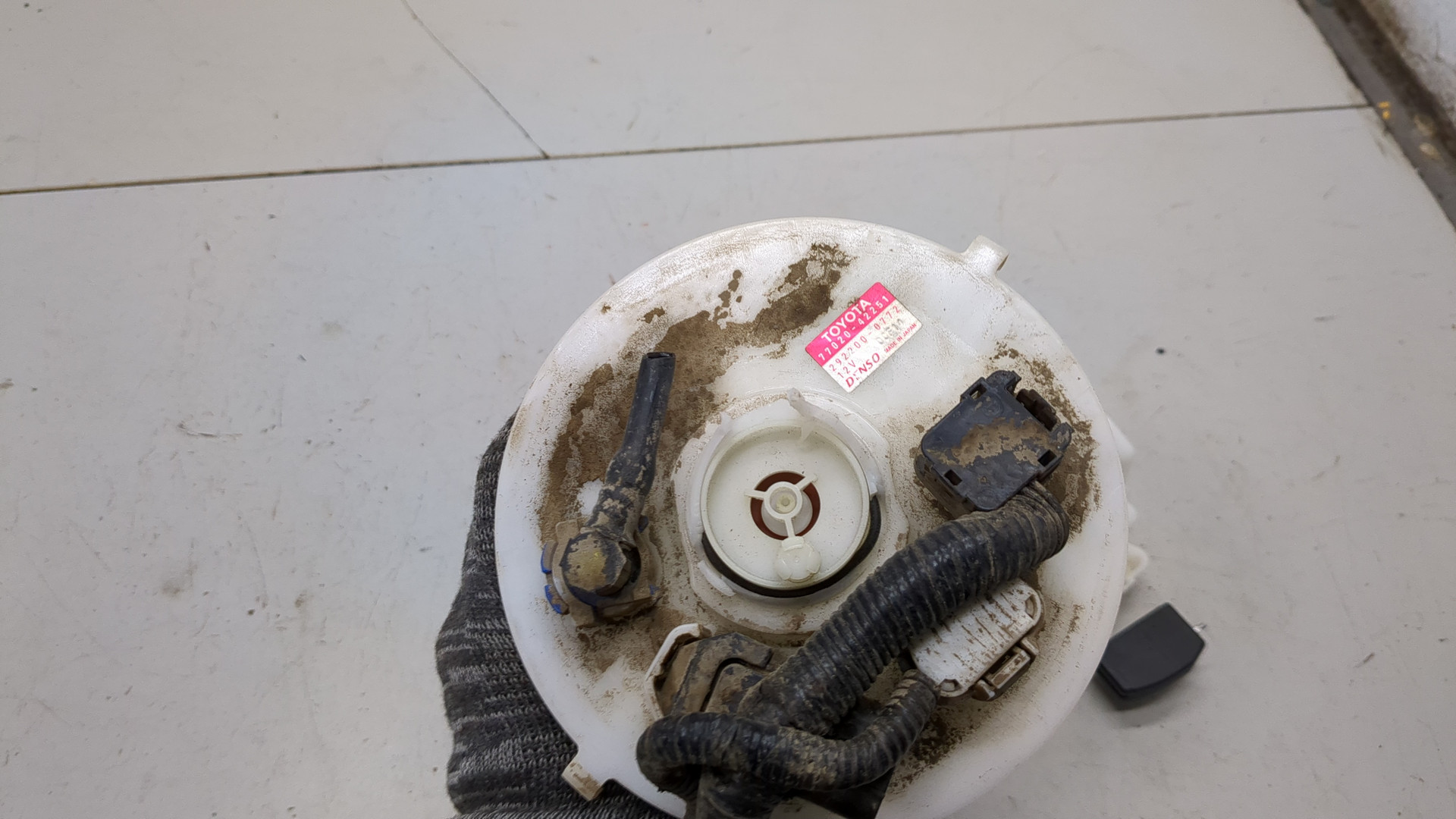 Насос топливный электрический