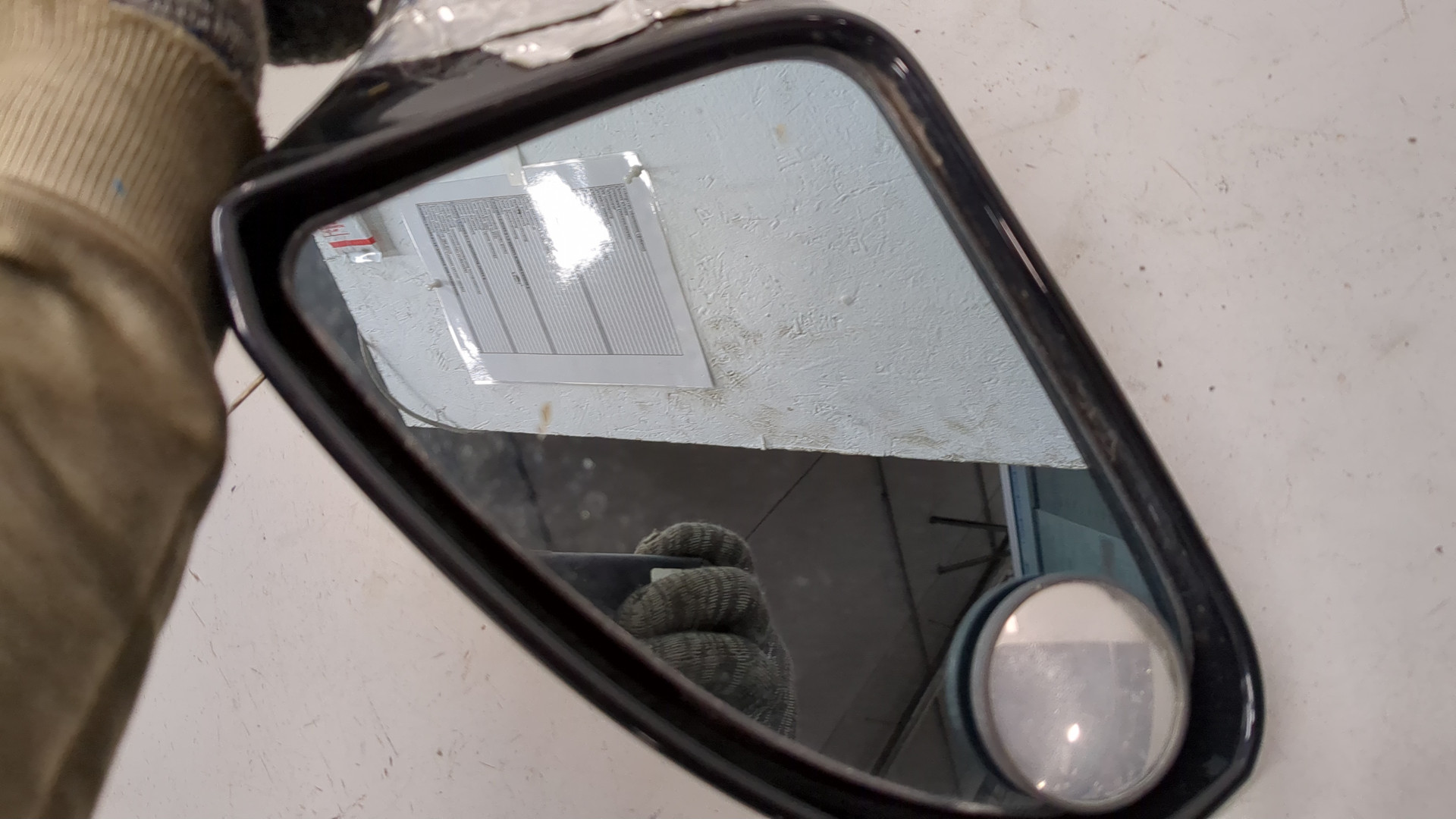 Зеркало левое электрическое