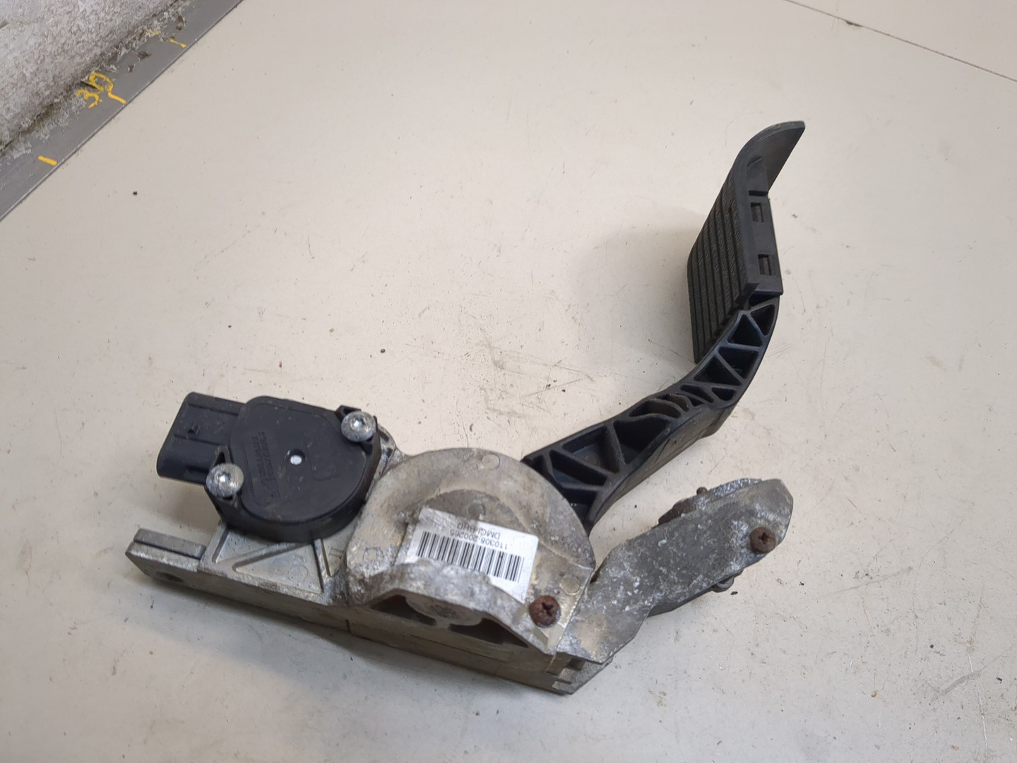 Педаль газа