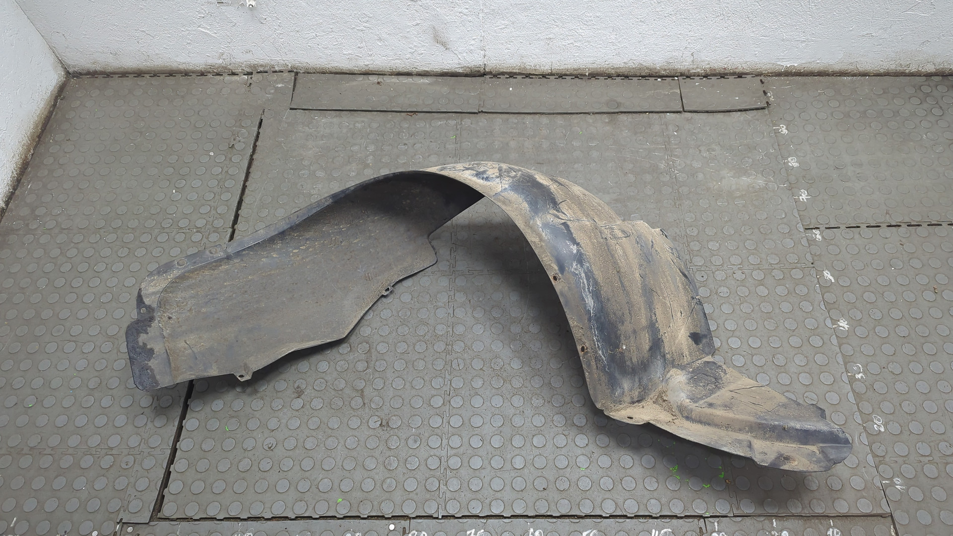 Локер передний правый