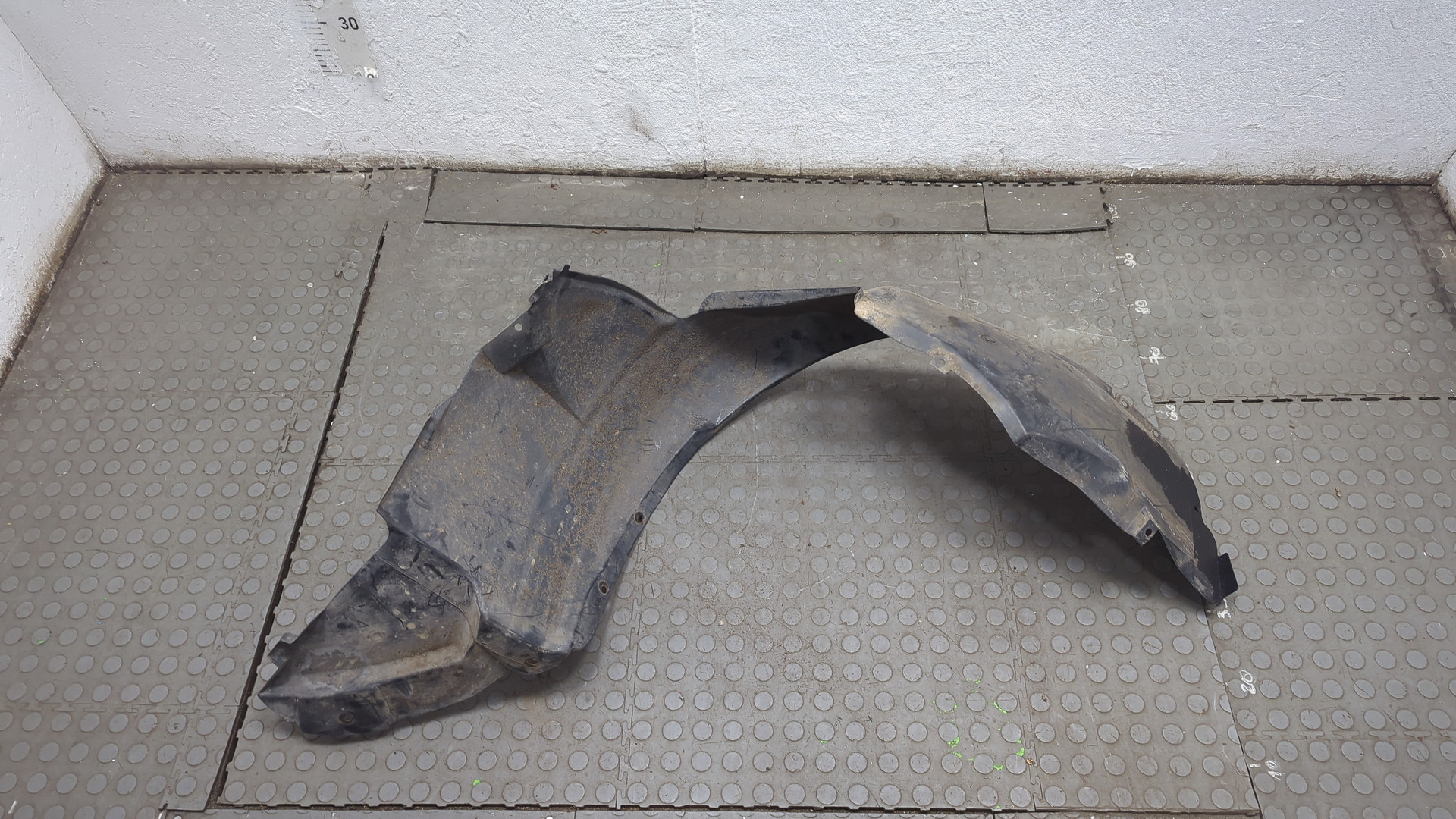 Локер передний правый