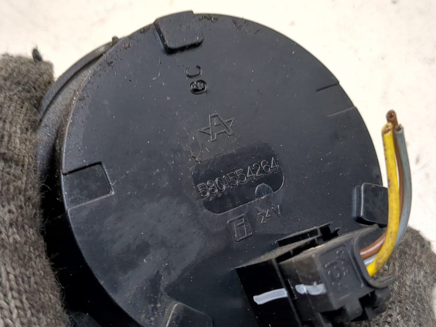 Переключатель света фар