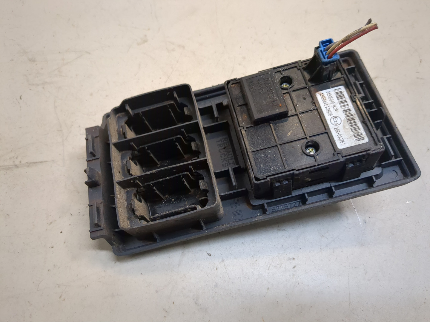 Переключатель света фар