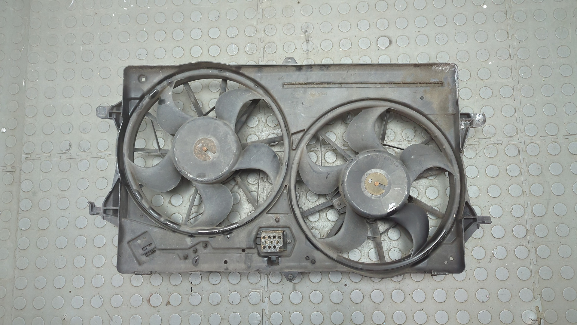 Вентилятор радиатора