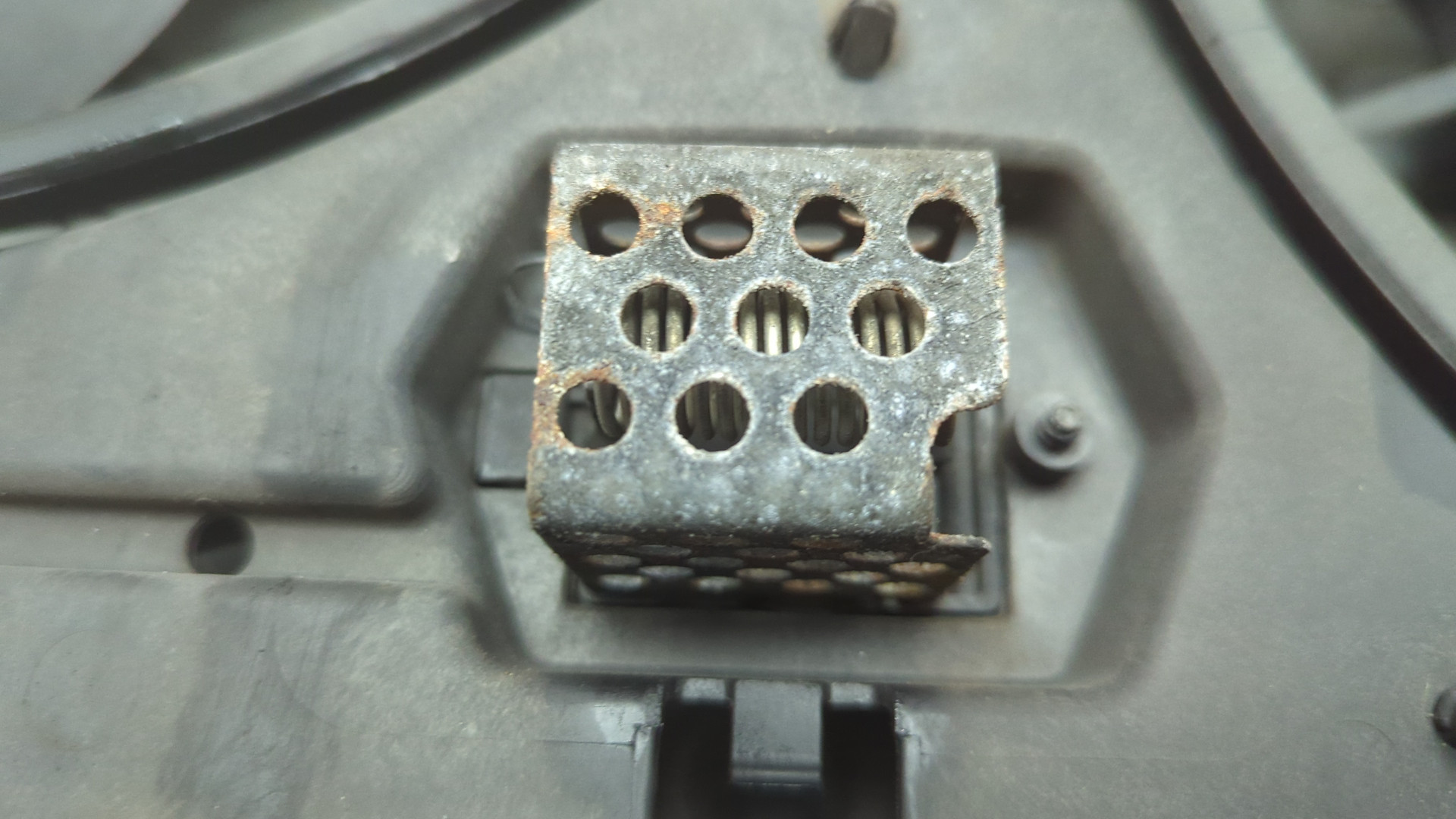 Вентилятор радиатора