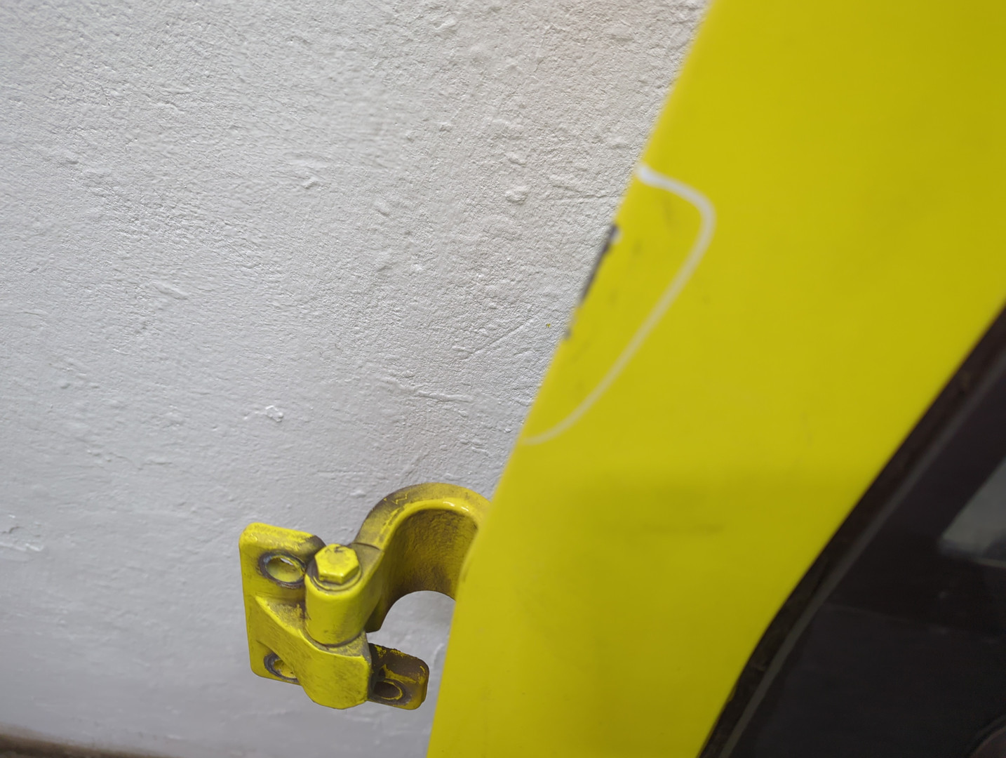 Дверь передняя левая