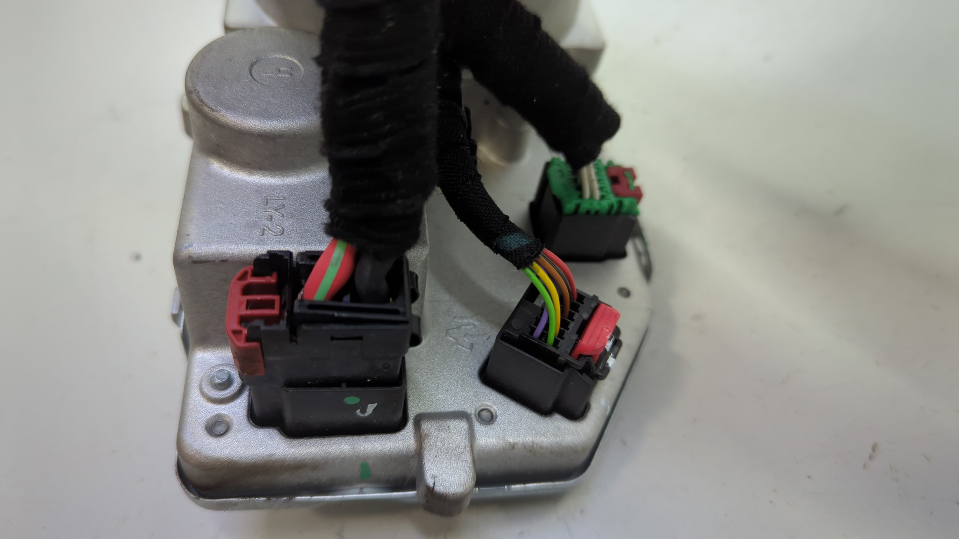 Серводвигатель рулевой рейки