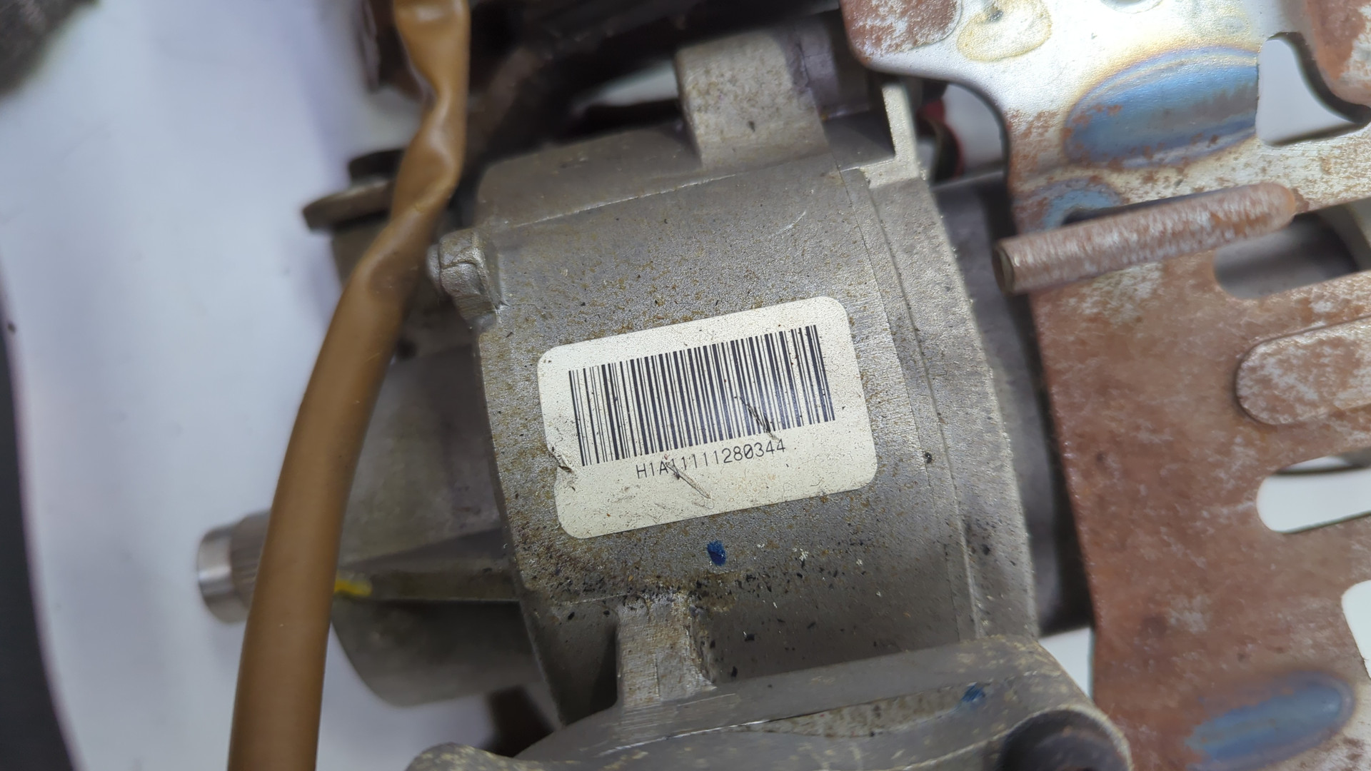 Серводвигатель рулевой рейки