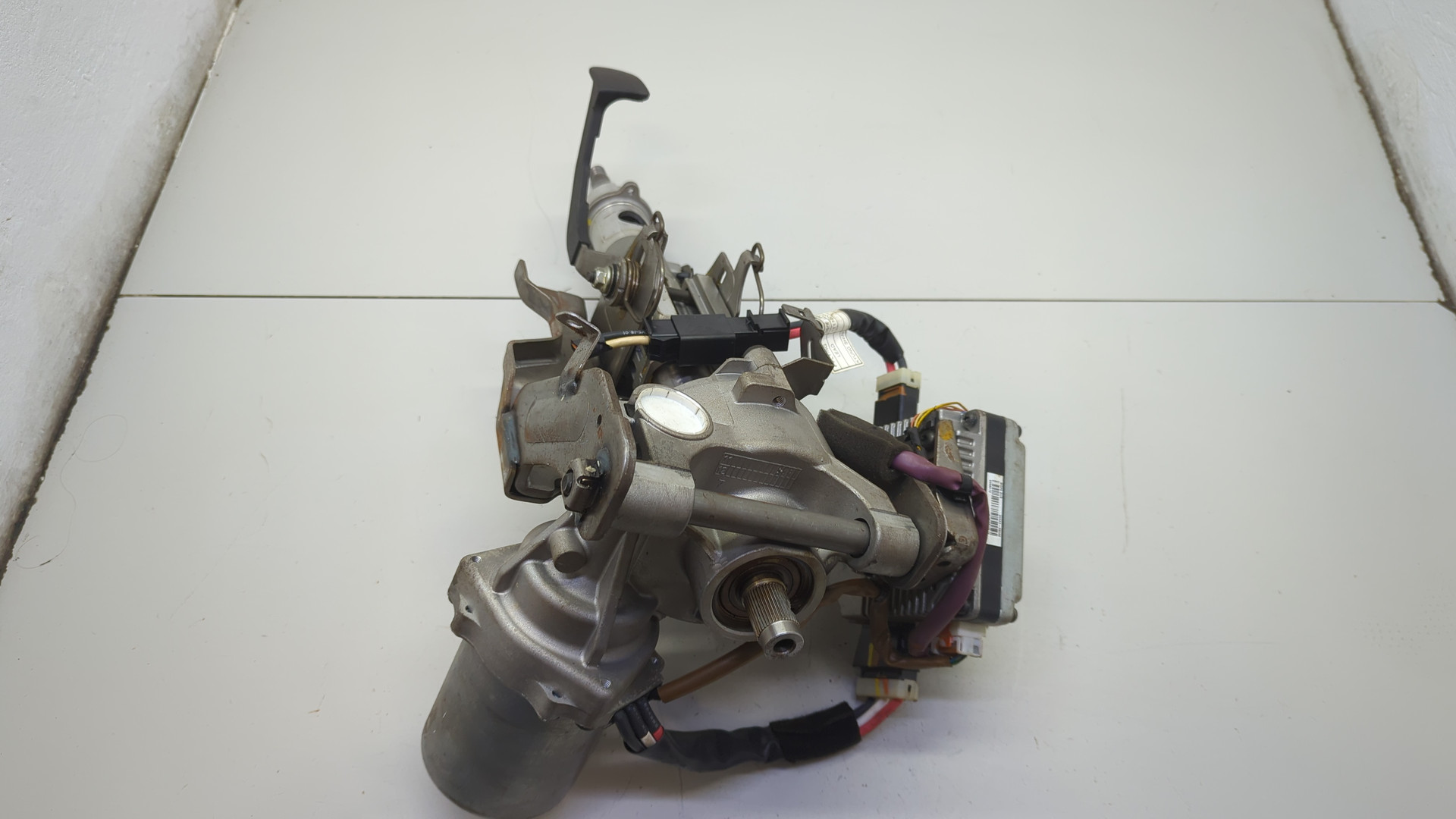 Серводвигатель рулевой рейки