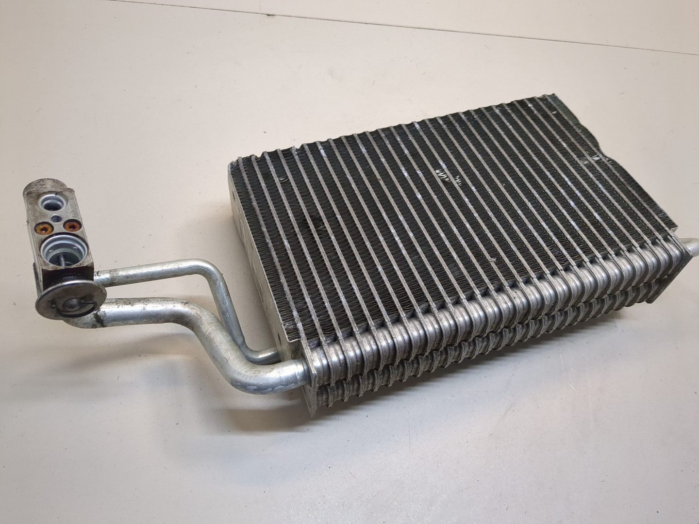 Радиатор кондиционера / конденсер