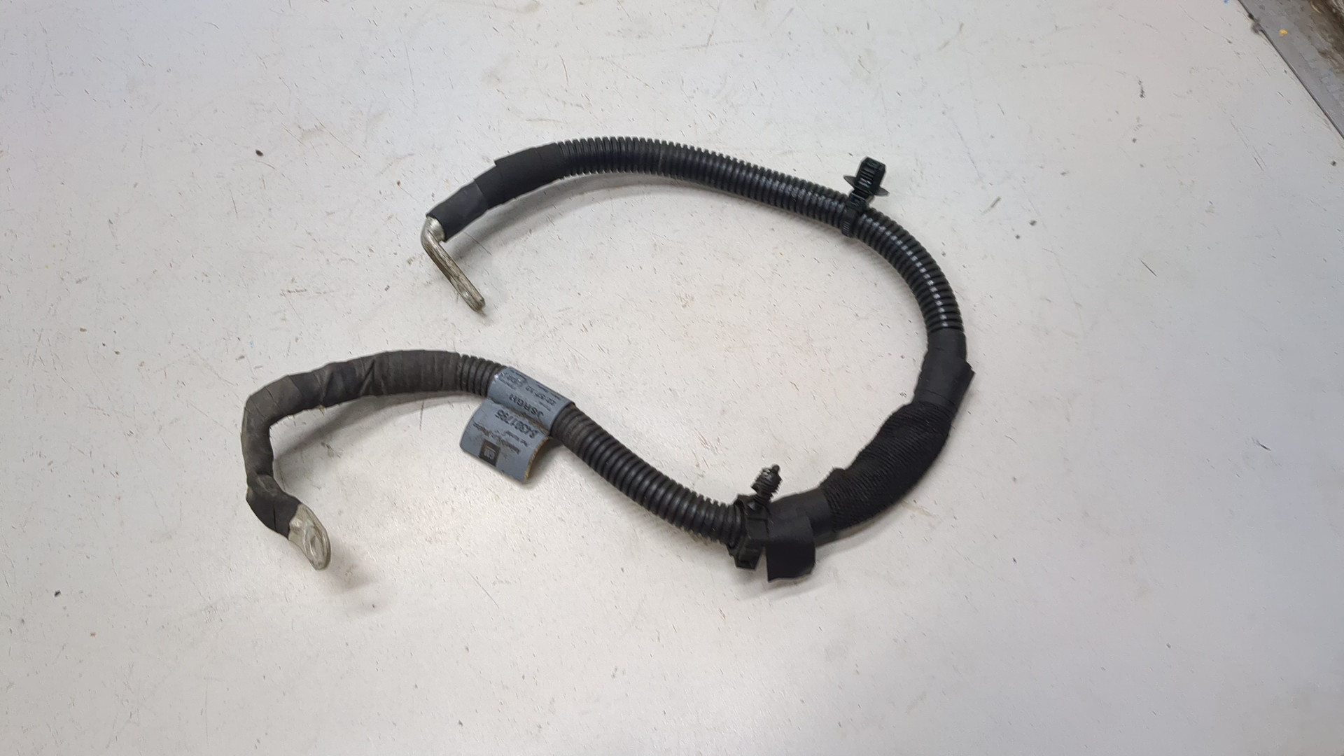 Провод высокого напряжения