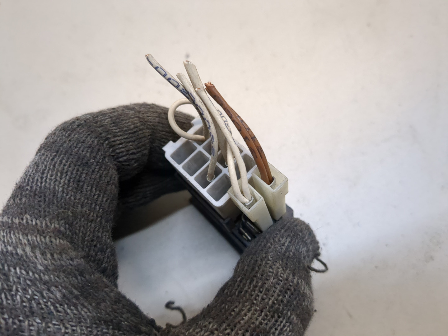 Кнопка обогрева зеркал