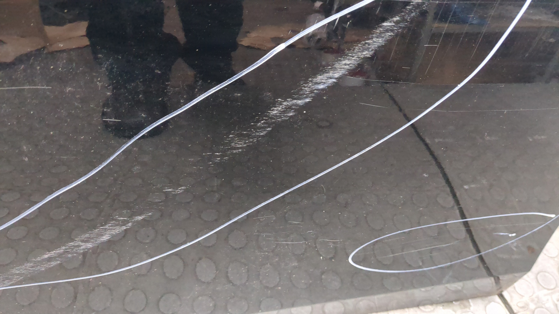 Дверь передняя левая