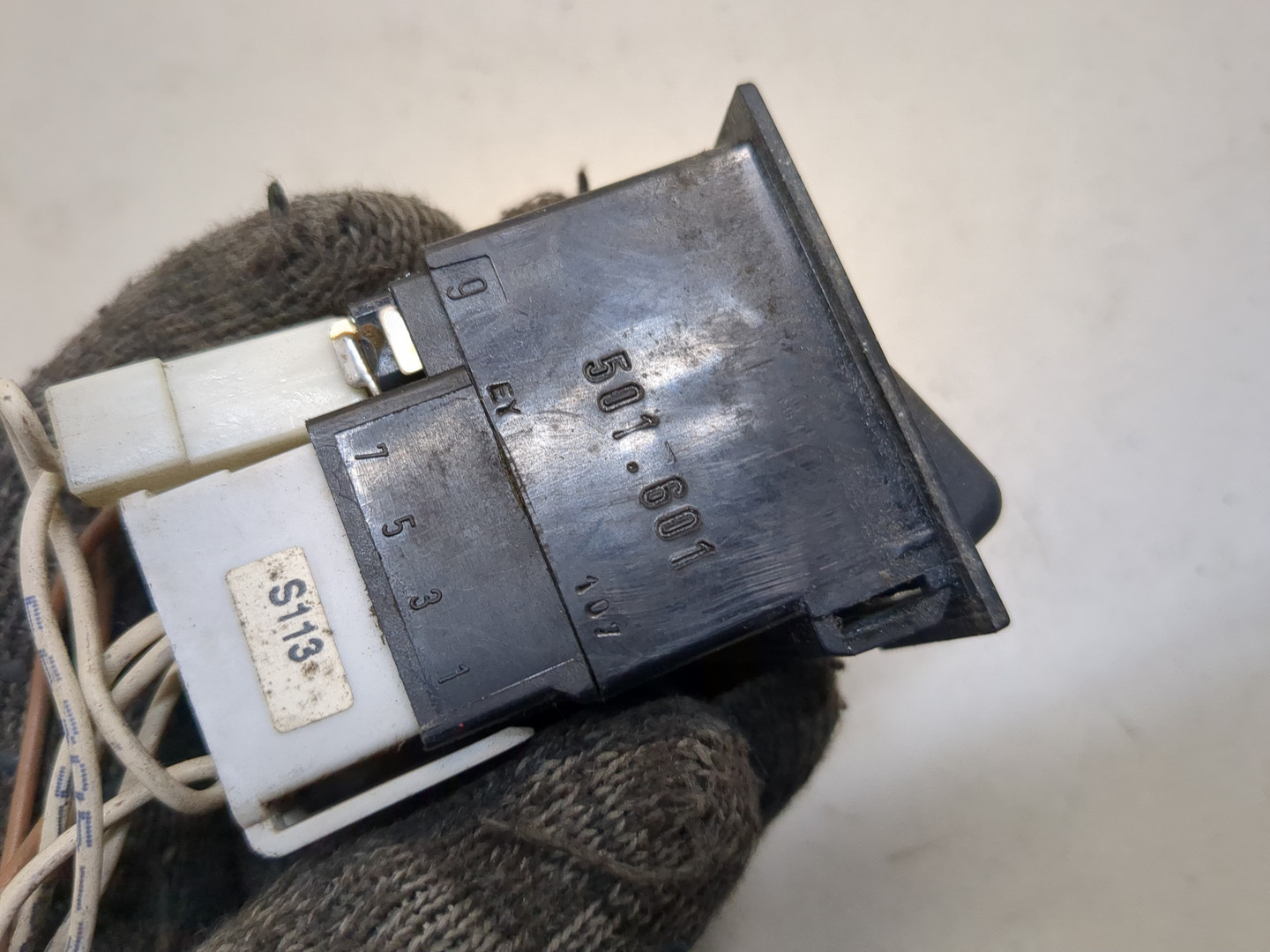 Кнопка света противотуманных фар