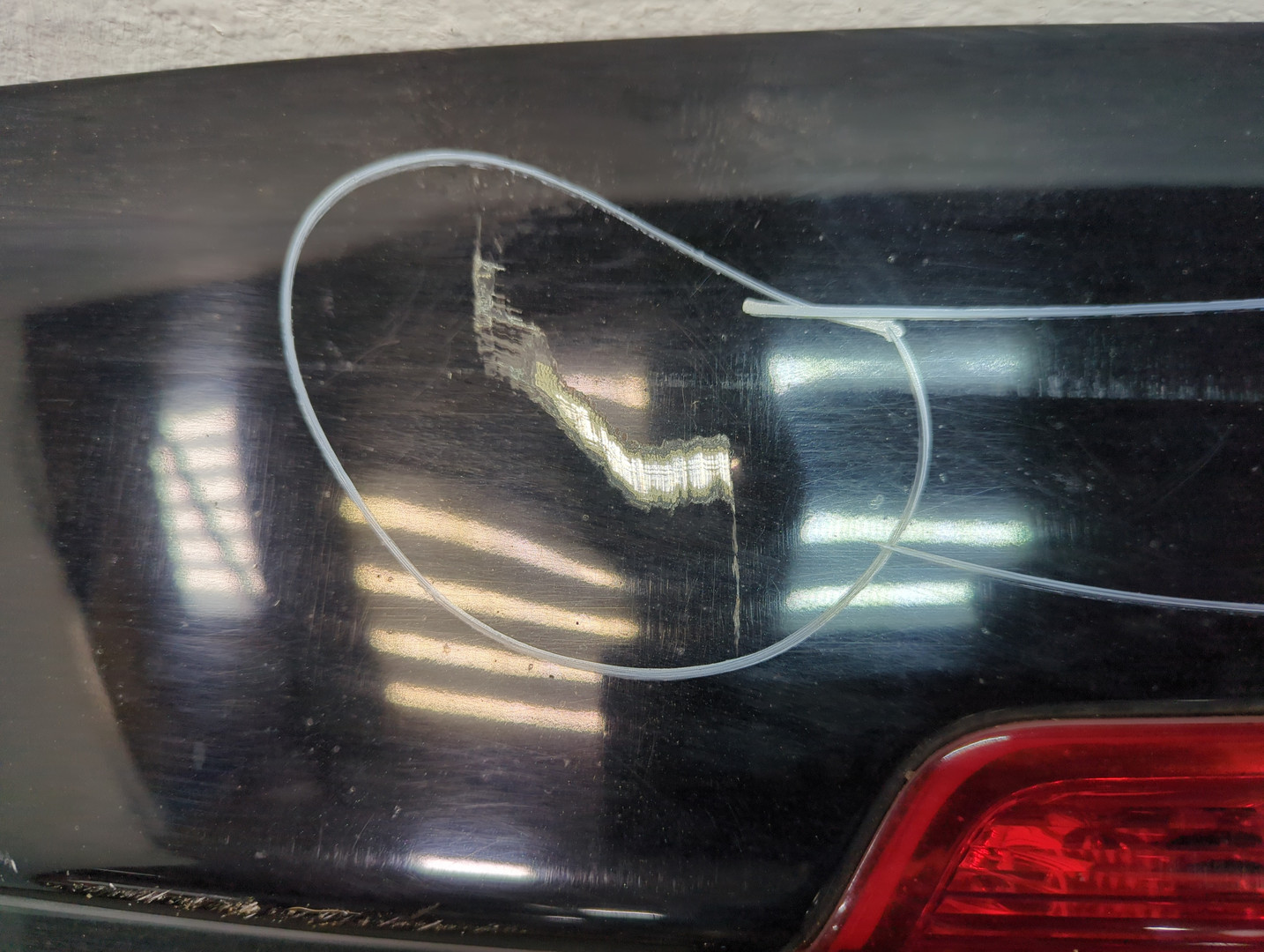 Дверь багажника