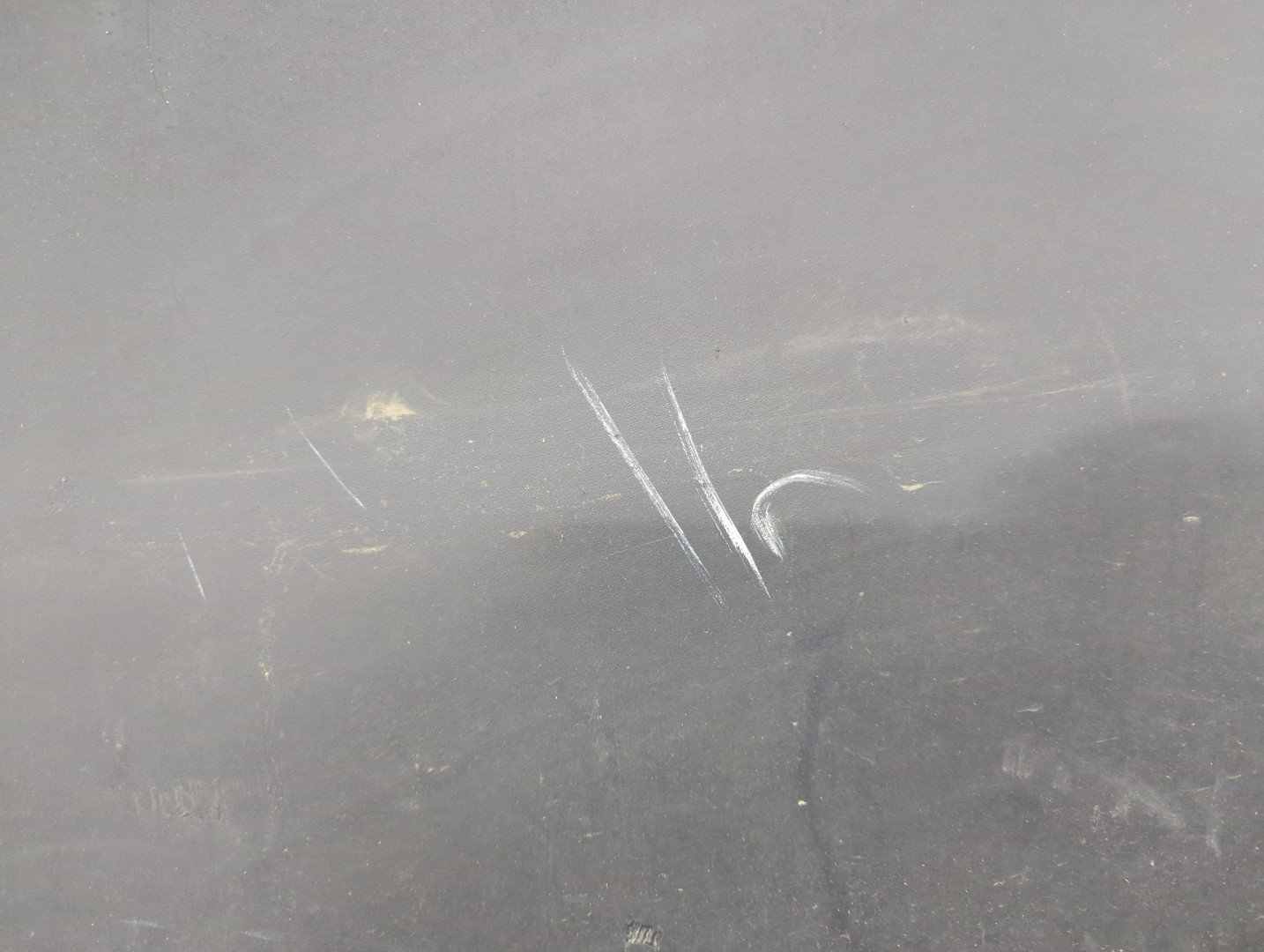 Дверь багажника