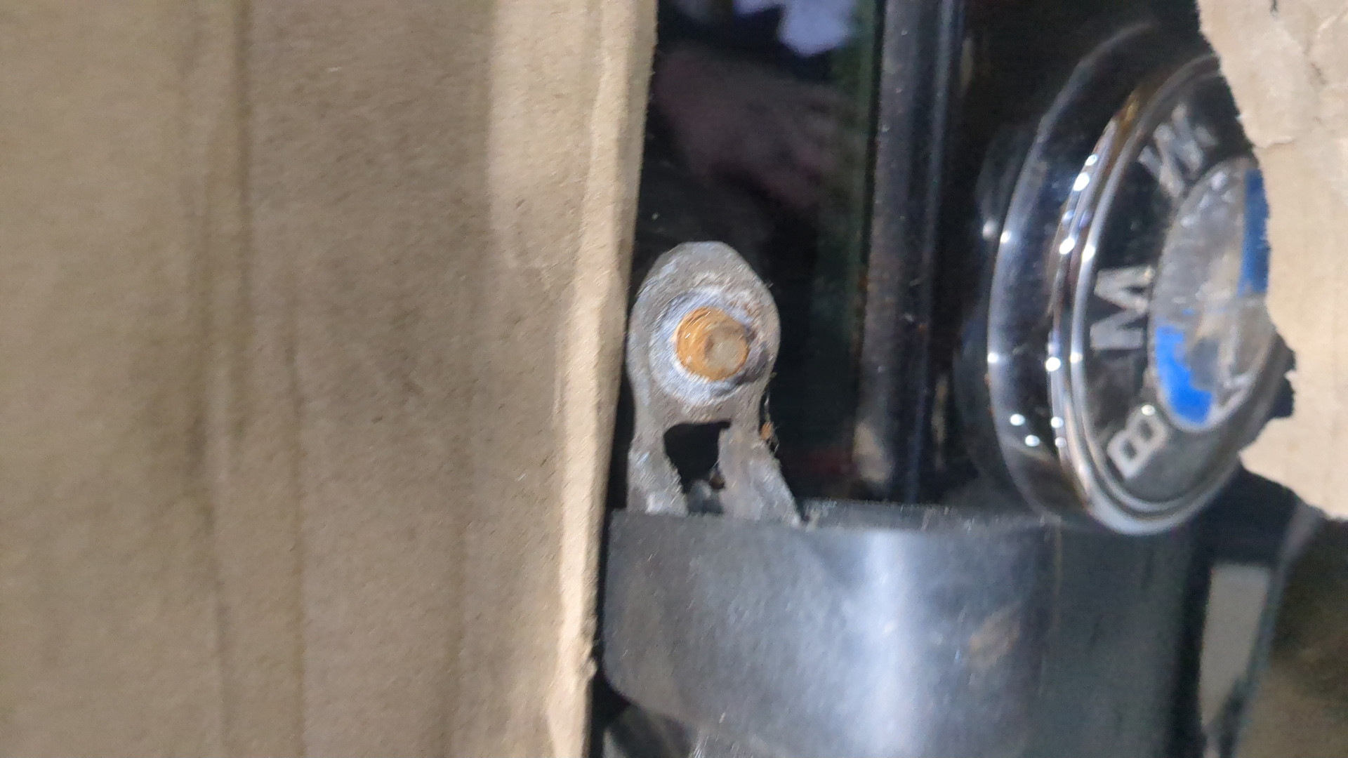 Дверь багажника