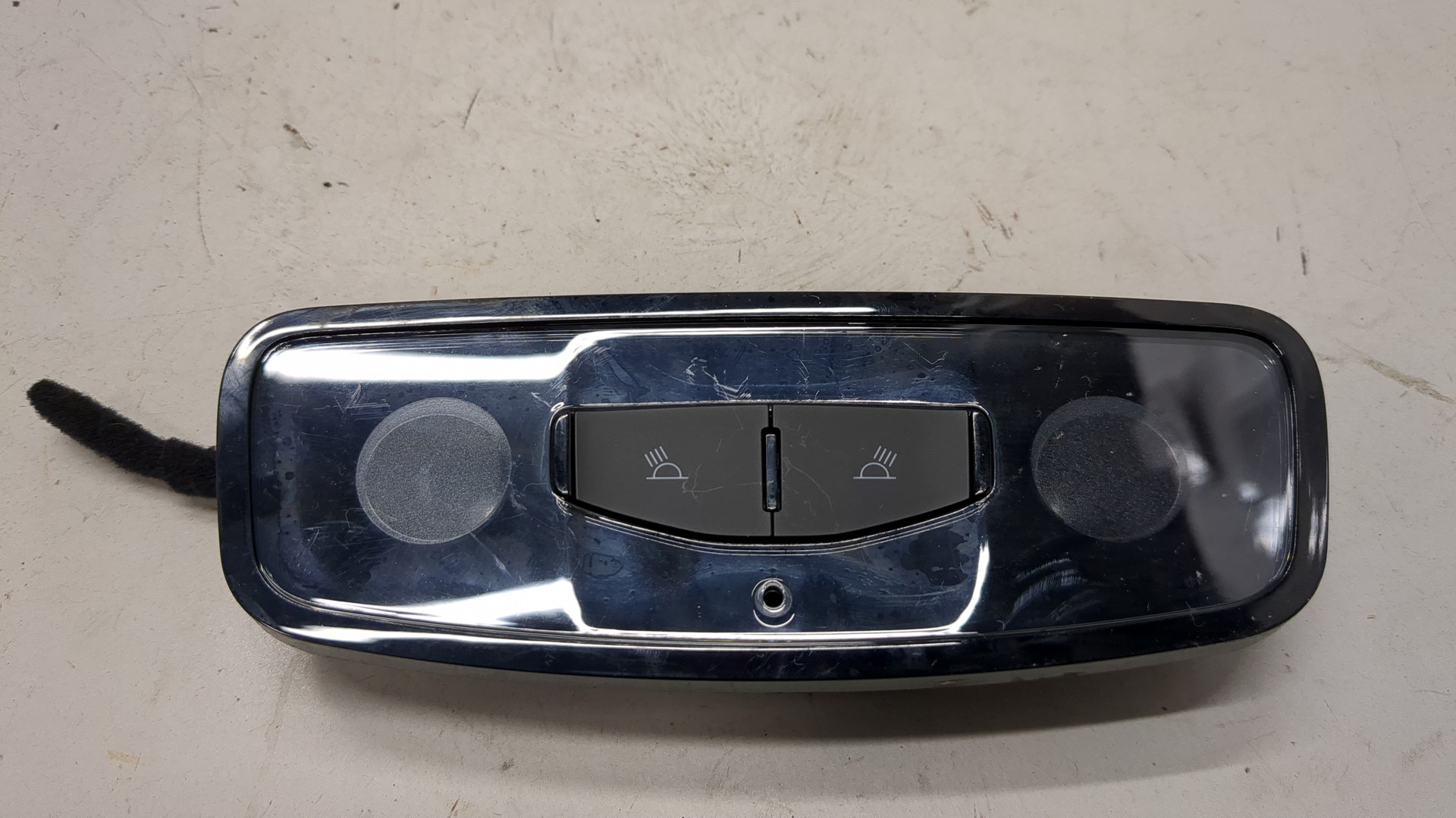 Плафон салонный