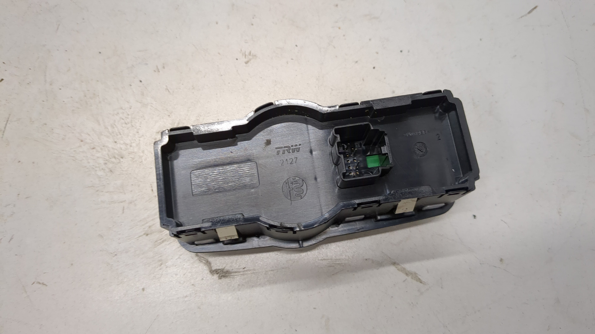 Переключатель света фар