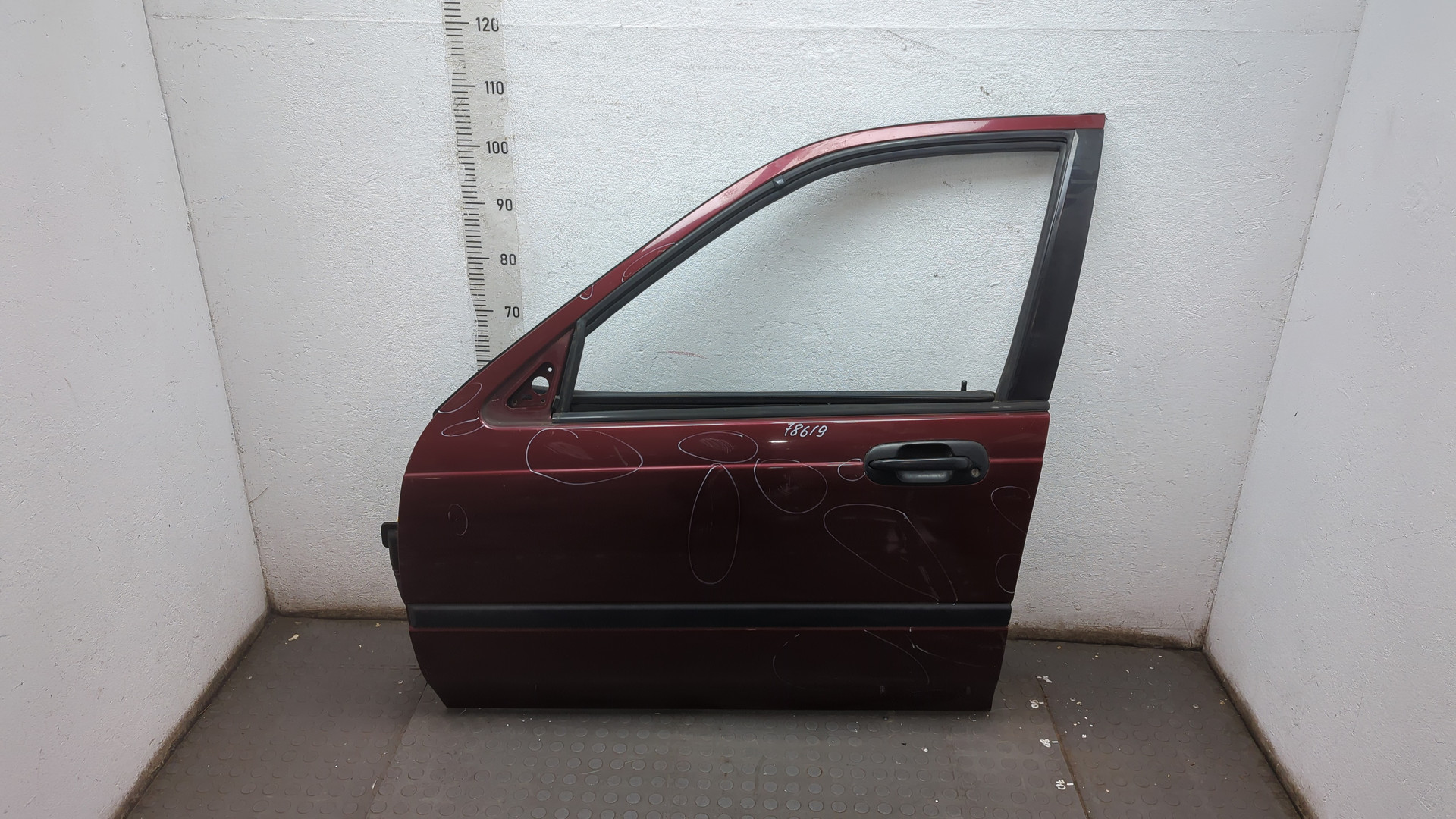 Дверь передняя левая