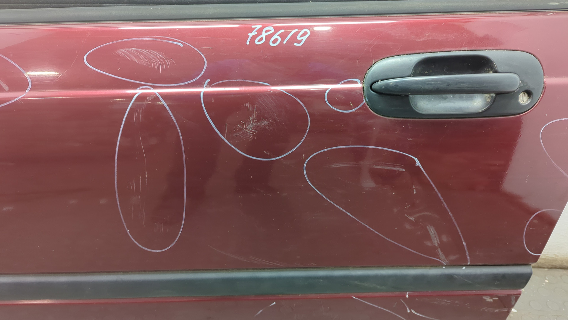 Дверь передняя левая