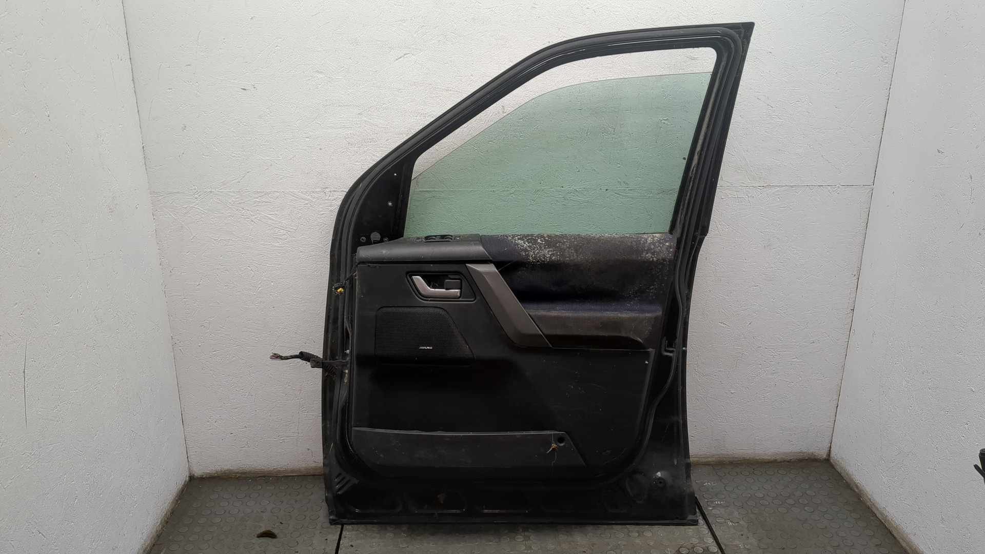 Дверь передняя правая