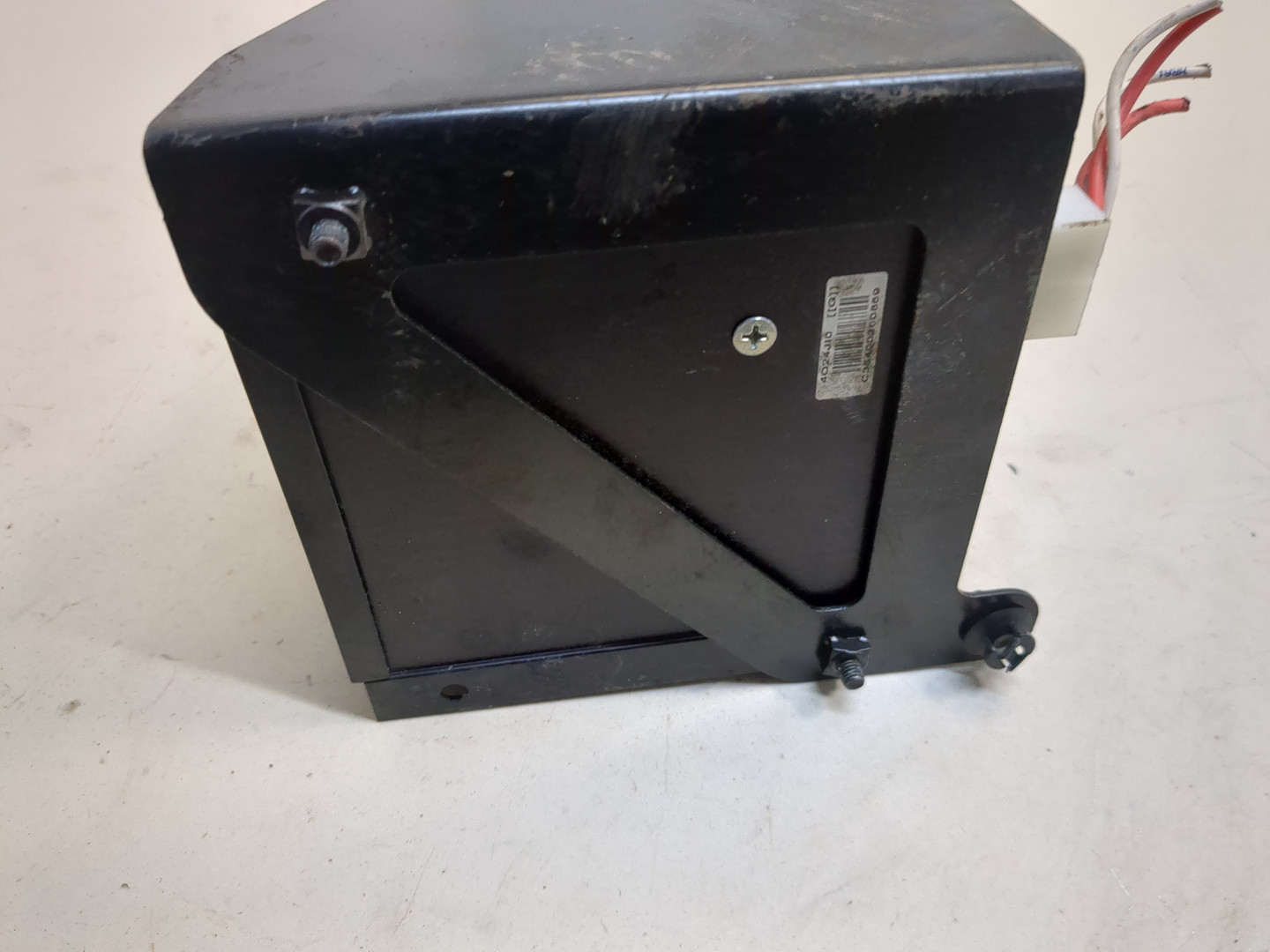 Преобразователь напряжения (адаптер)