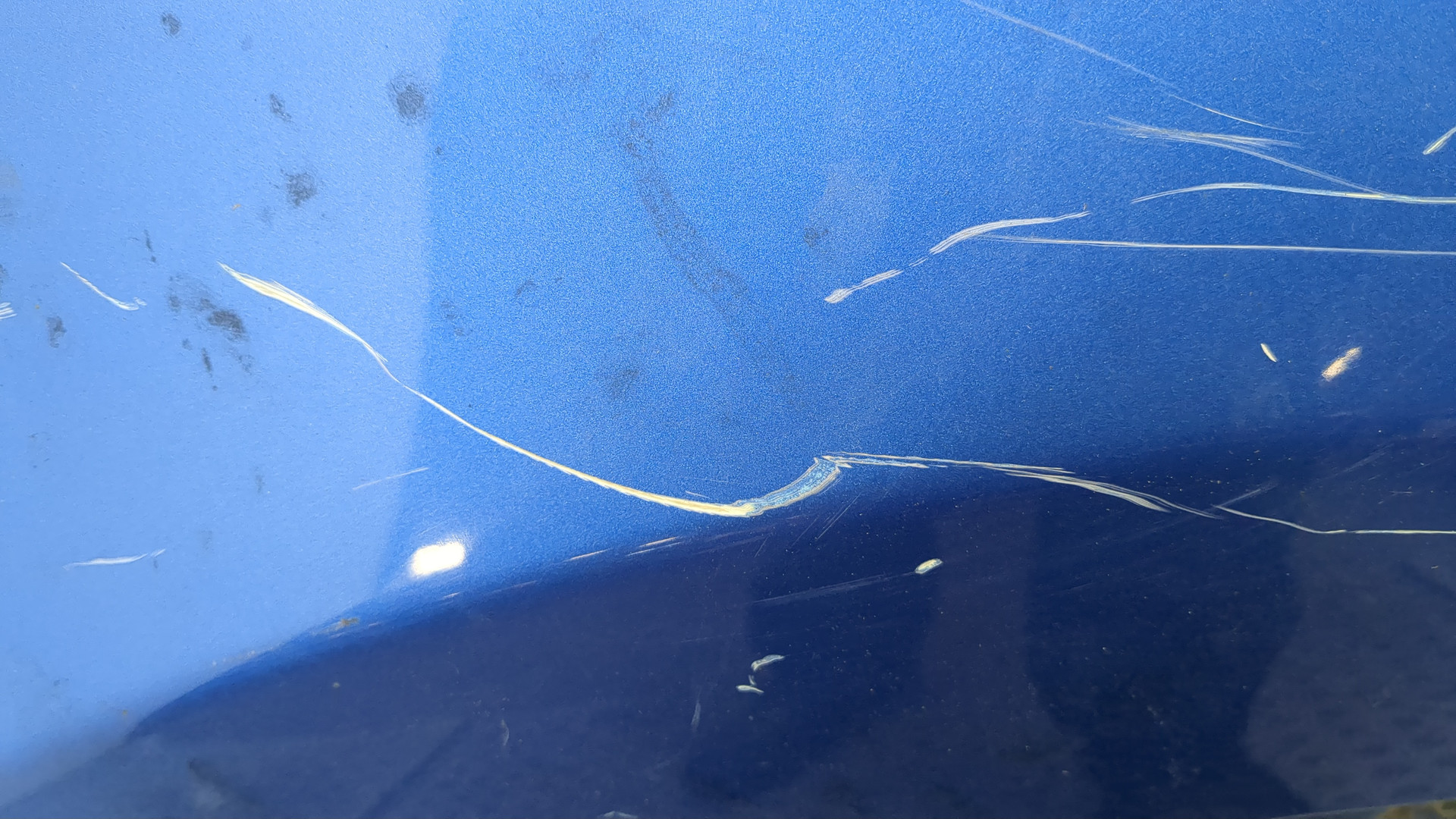 Крыло переднее левое