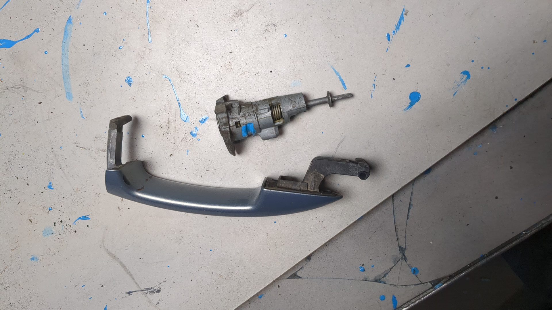 Ручка двери наружная